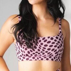 Vitality x Cosmopolitan Ascend Scoop sport Bra polka dot